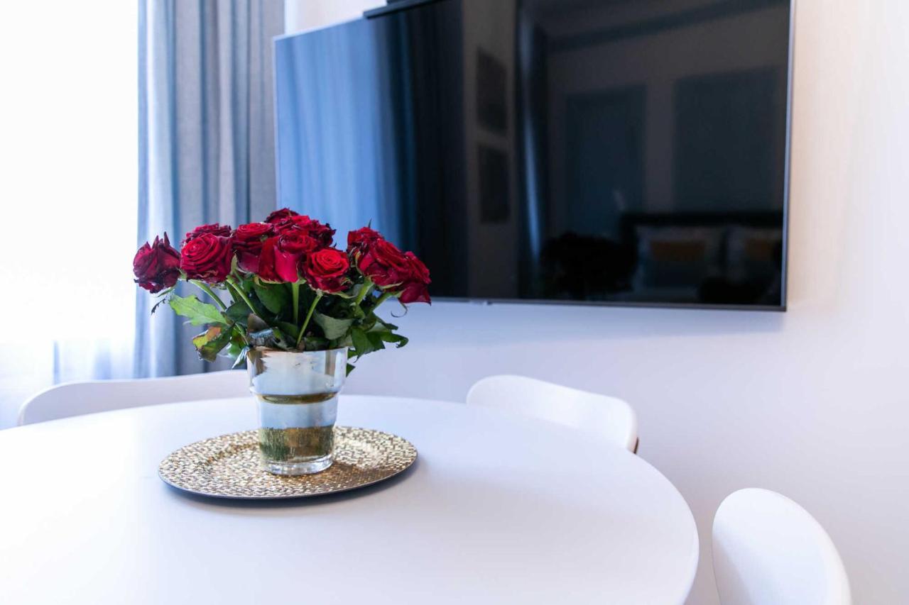 Appartamento Apartament Planety Stary Toruń Esterno foto